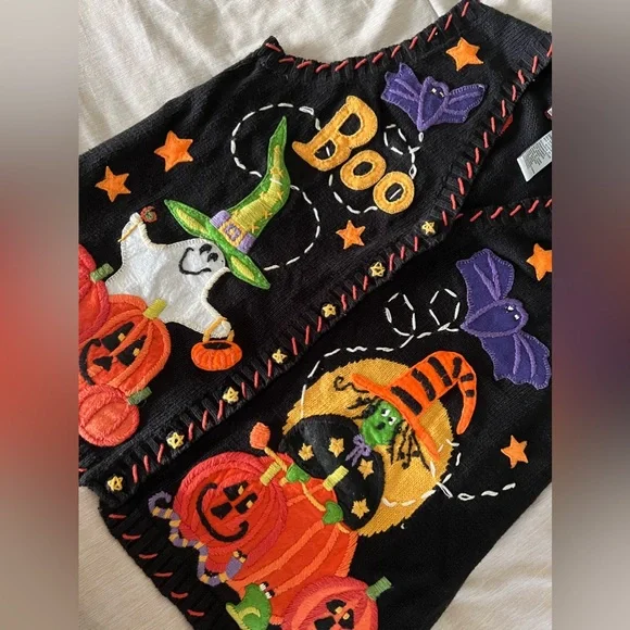 Tiara international Halloween 🎃 vest - Picture 3 of 14